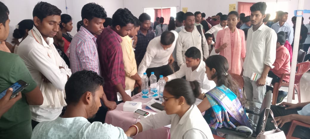 Medical examination of successful candidates in Chowkidar recruitment begins
