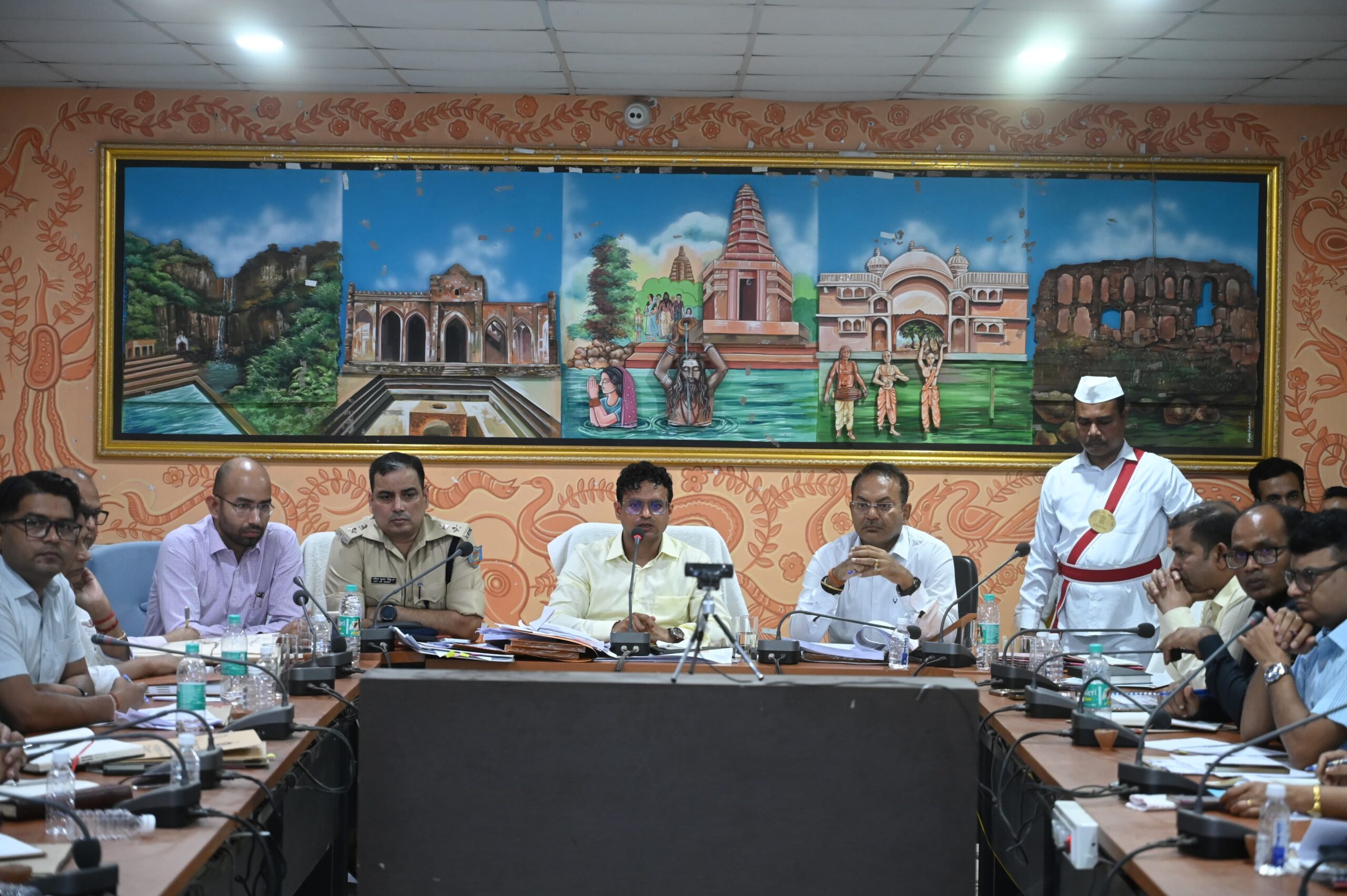 Deputy Commissioner Hemant Sati gave strict instructions in Sahibganj District Coordination Committee meeting