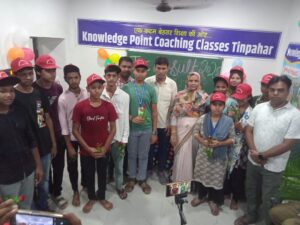 Newspaper seller's son did wonders, created history by becoming district topper in matriculation