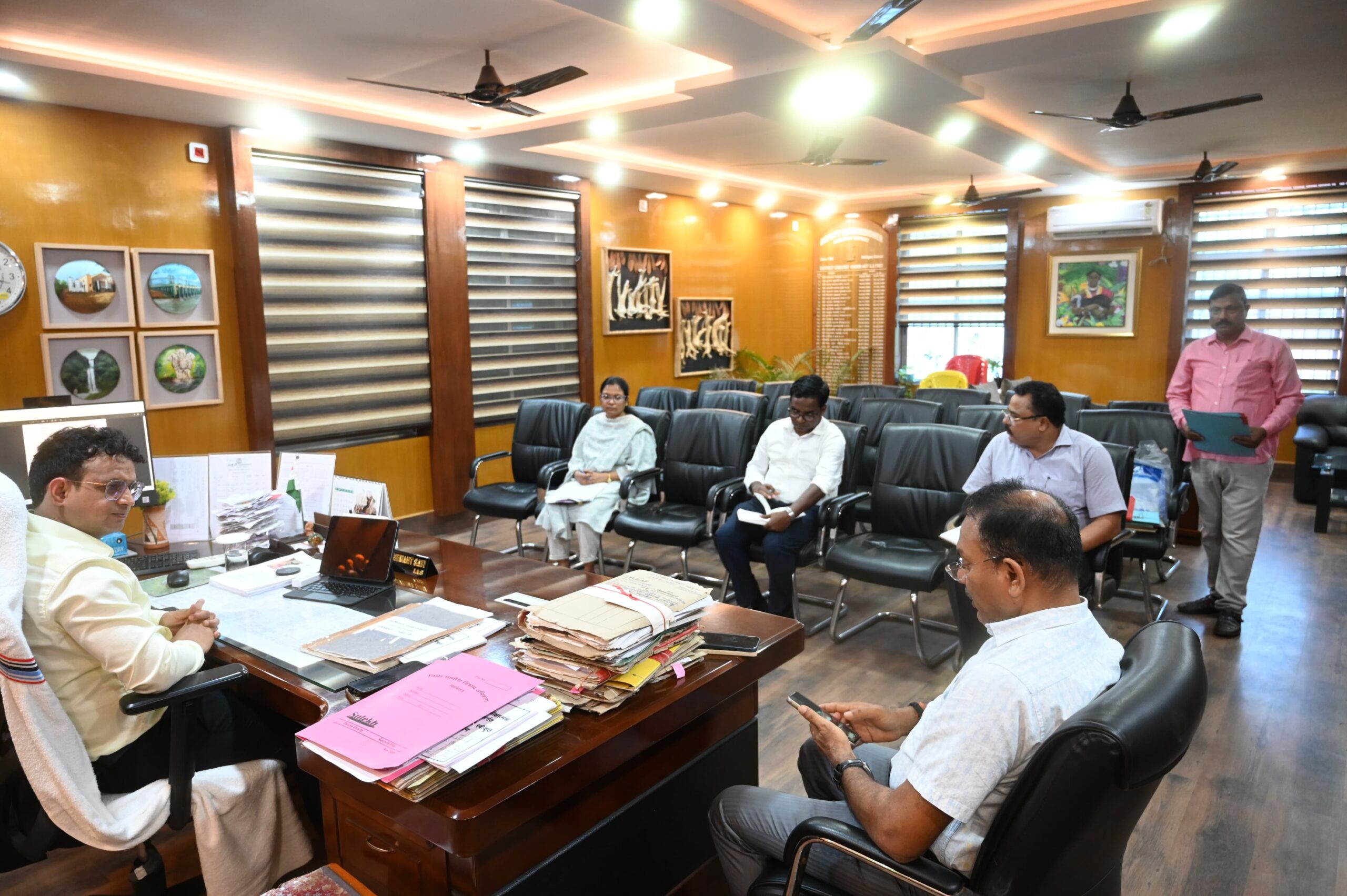 Sahibganj: District Establishment Committee meeting concluded regarding appointment to the post of Chowkidar