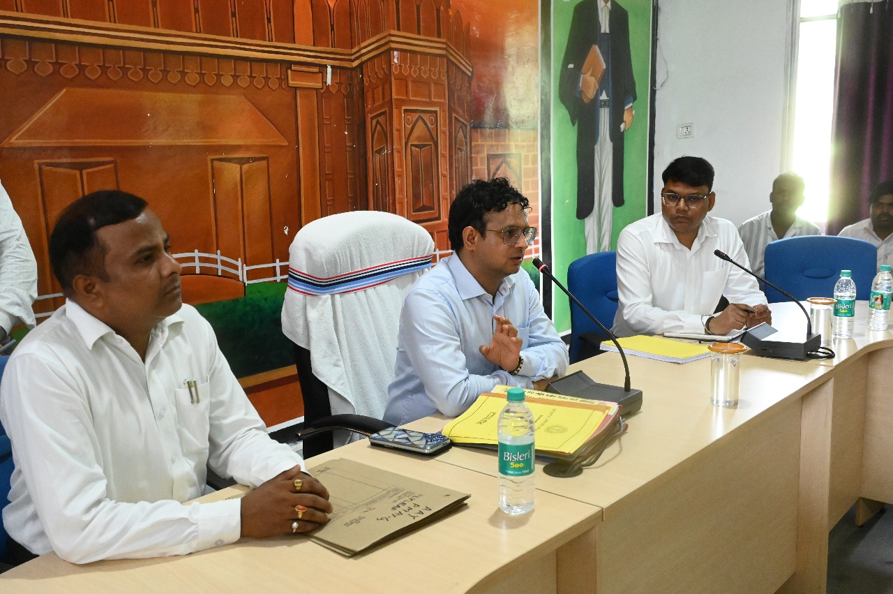 Review meeting held in Barharwa, instructions to speed up the progress of Abua Housing Scheme