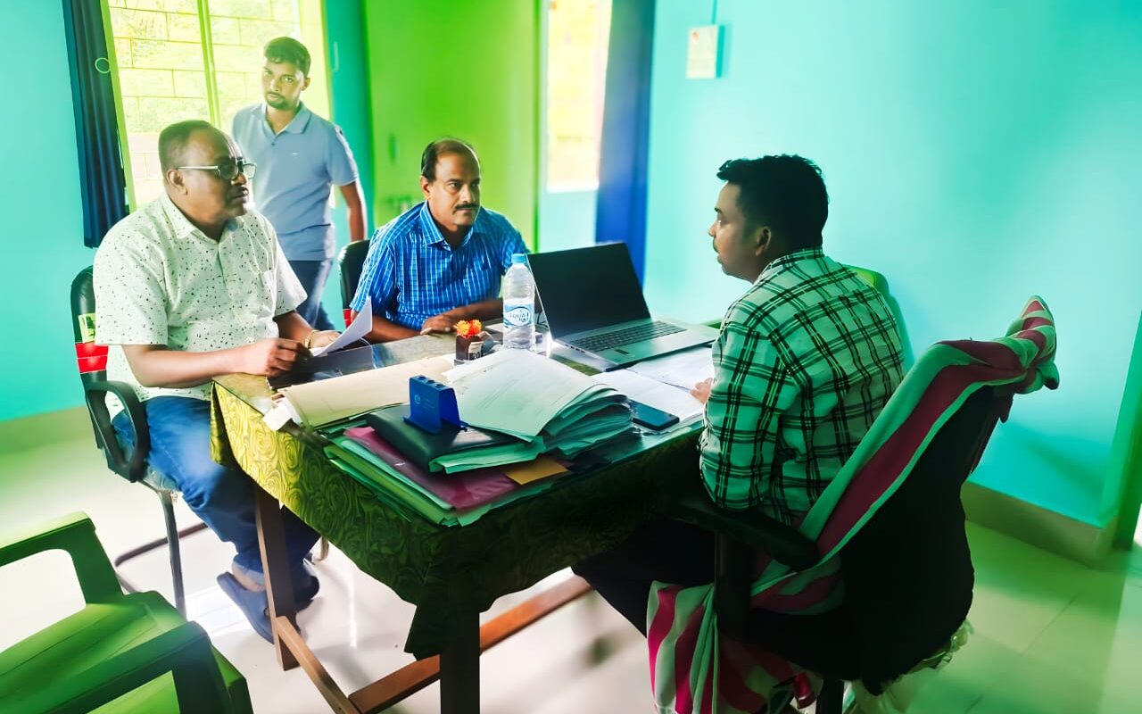 Barharwa: Burnt transformers will be restored soon due to Congress' initiative, people have hope