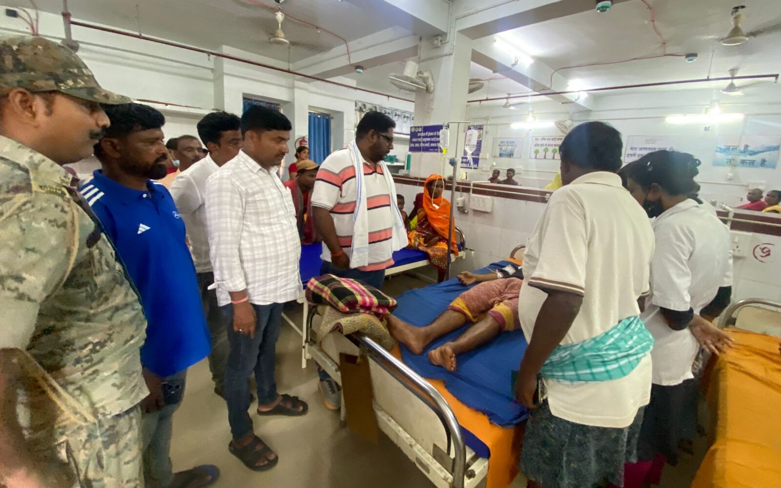 Pakur: One youth died and one critical due to lightning in Bada Ghagri