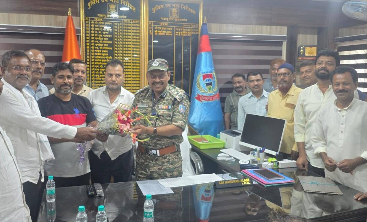 Medininagar: Society united against drug abuse, DIG Naushad Alam said, parents should take a pledge, strict action will be taken against drug dealers