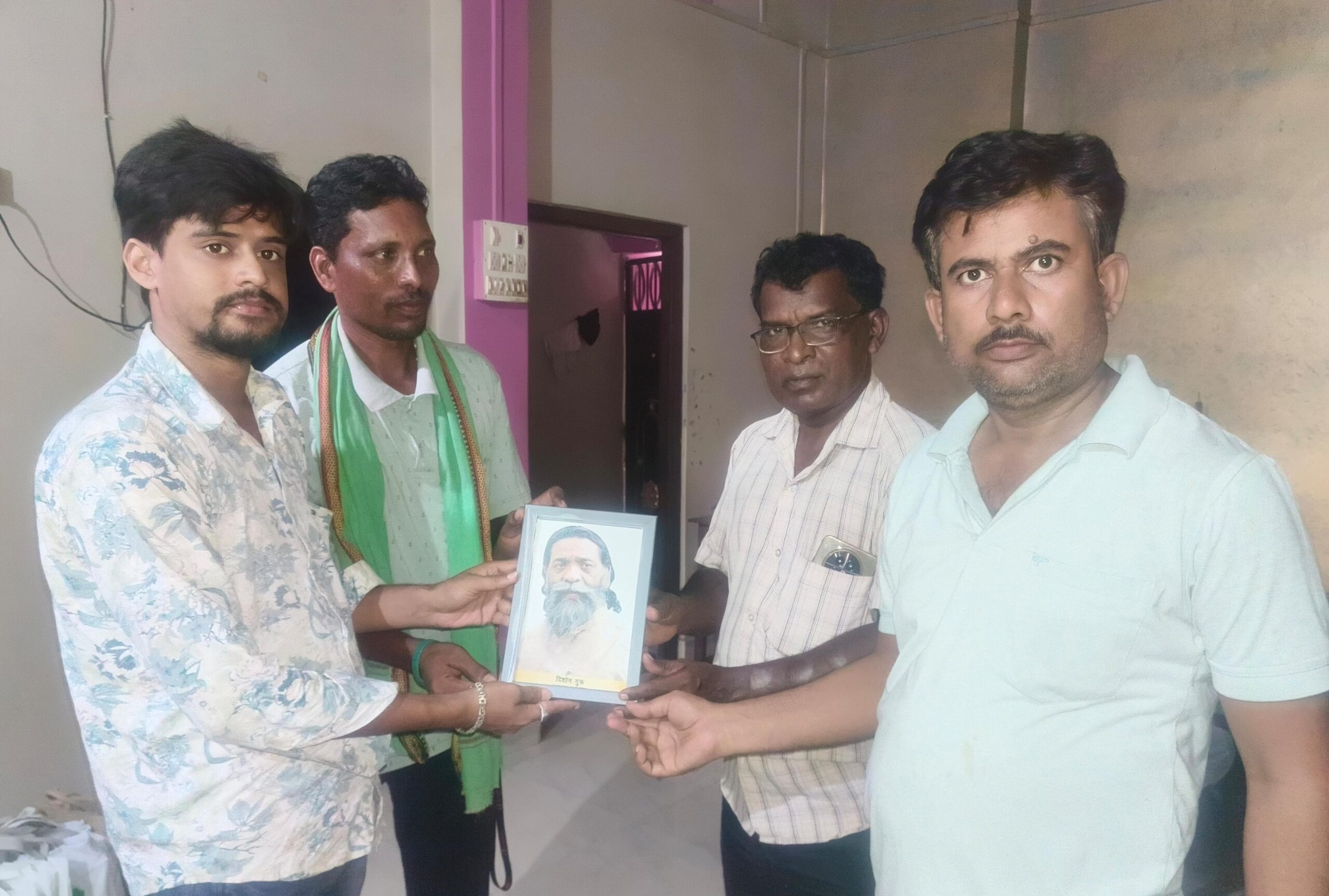 Sahibganj: Dishom Guruji is always with us: JMM