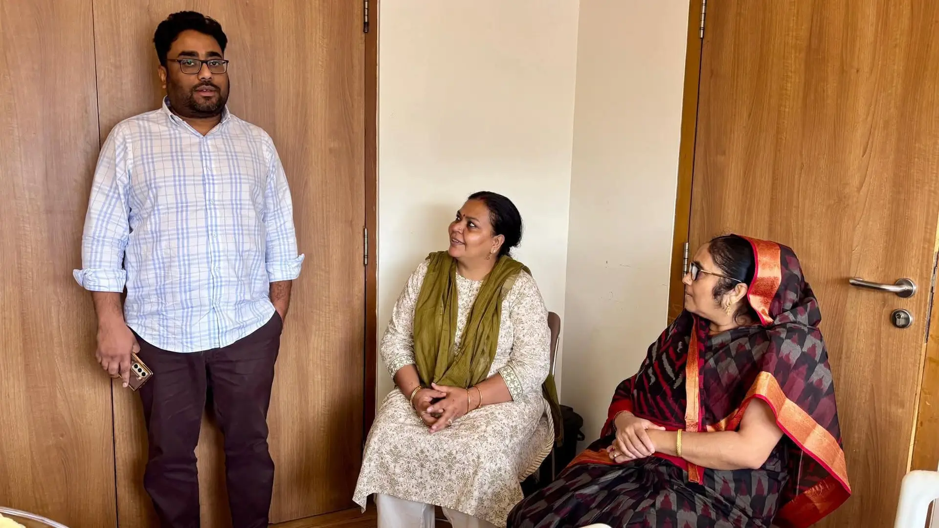 Ranchi: A daughter was born in the house of Congress leader Tanveer Alam, Rural Development Minister Deepika Pandey Singh congratulated