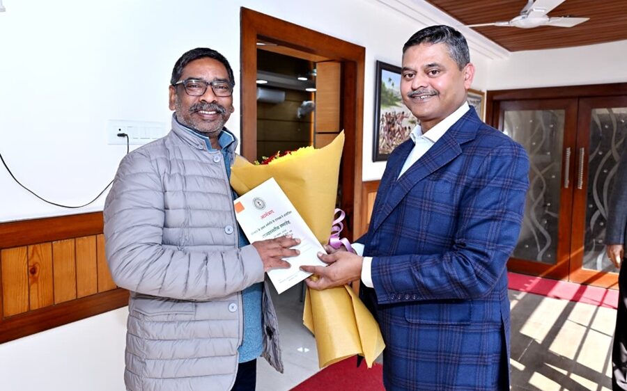 Ranchi: Chief Secretary invites CM to state-level function