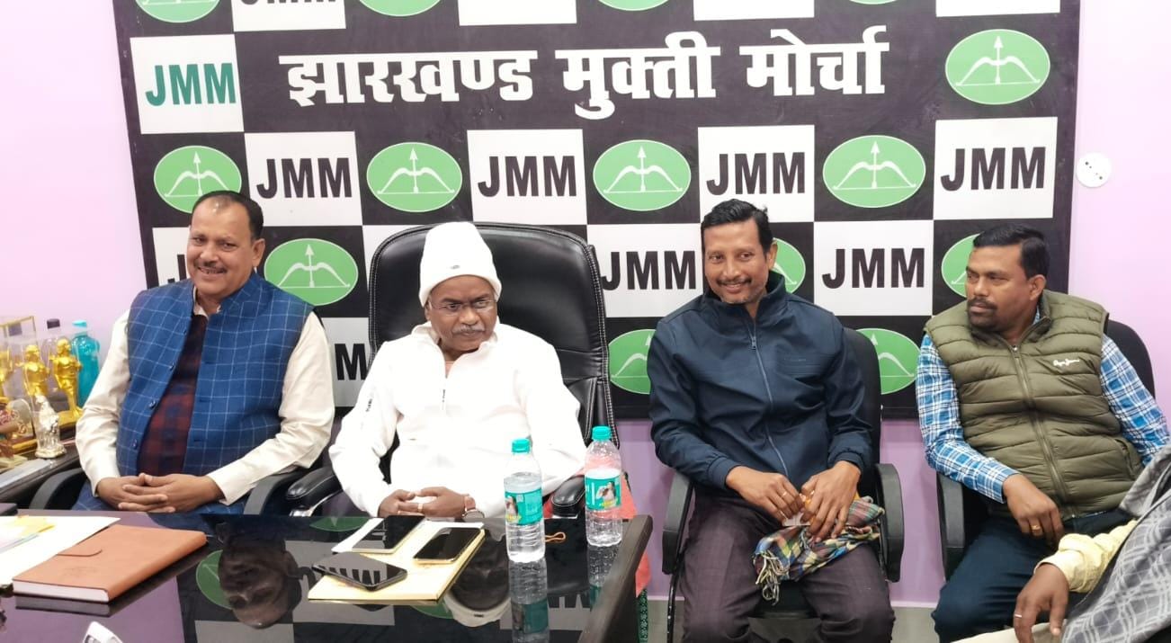 Sahibganj: If work on the ROB does not start by January 15, then rail ballast transportation will be stopped from the 16th: Pankaj Mishra