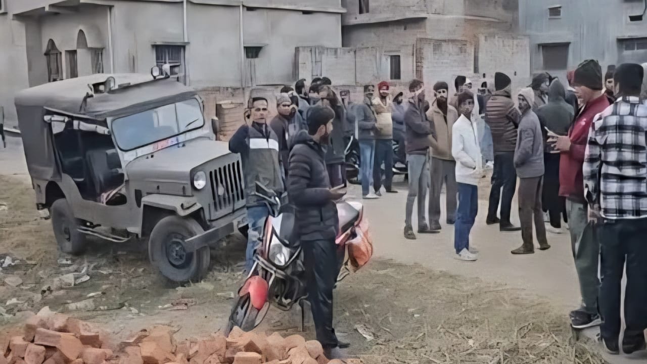 A blast in Hazaribagh's Bara Bazaar rocked the area, killing three people, including a woman.