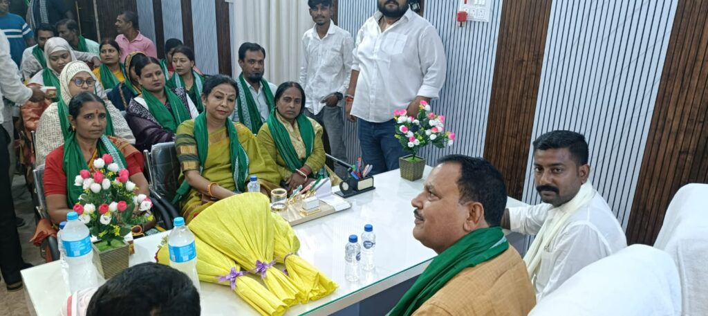 Inauguration of the Newly Furnished Chamber of the Municipal Council Chairperson in Sahebganj; Pledge to Accelerate Development Works