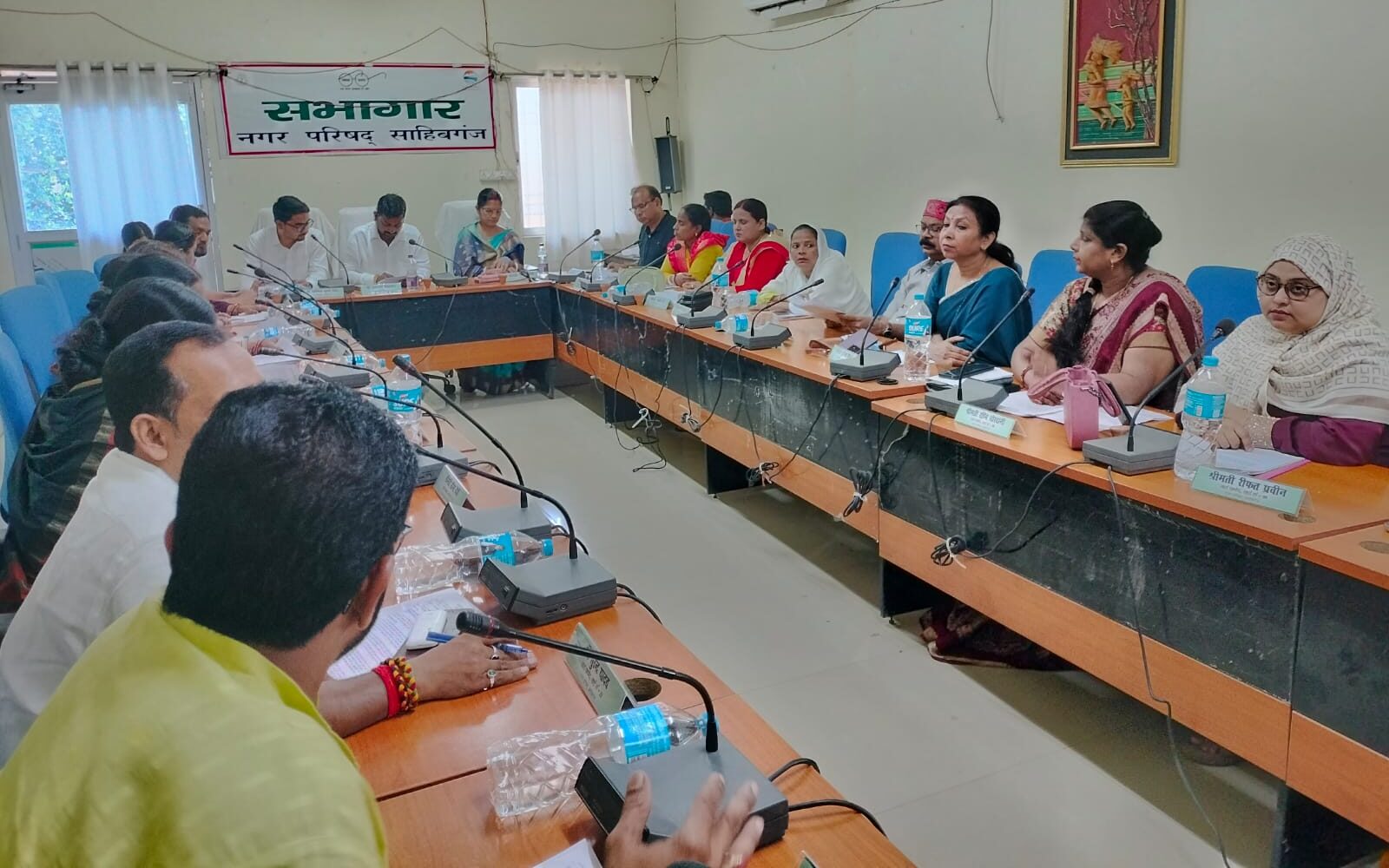 Sahibganj: श्मशान घाट में वाटर कूलर लगाने की मांग, बोर्ड बैठक में रिफत प्रवीण ने उठाए कई जनहित मुद्दे