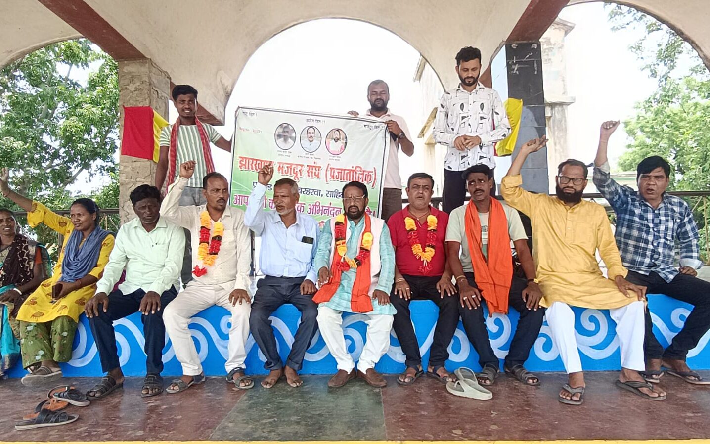Jharkhand Mazdoor Sangh Reorganized in Barharwa; Jiten Rajak Appointed Block President, Alok Ghosh Assigned Responsibility of Town President