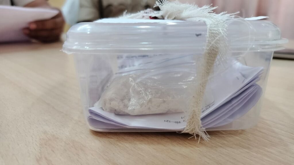Major success for Rajmahal Police: Crackdown on drug network; two smugglers arrested with 13.7 grams of MDMA.