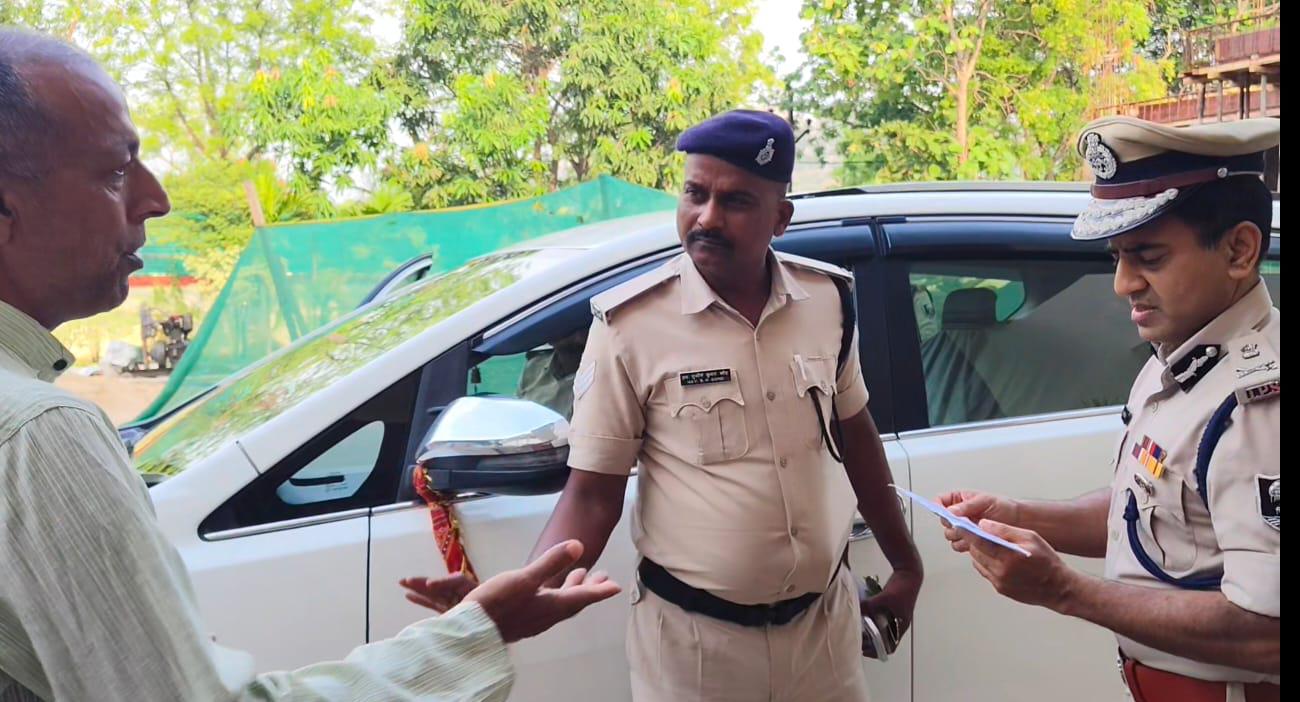 Sheikhpura: Corruption complaint submitted to ADG Amit Lodha; demand for action stirs up the department.