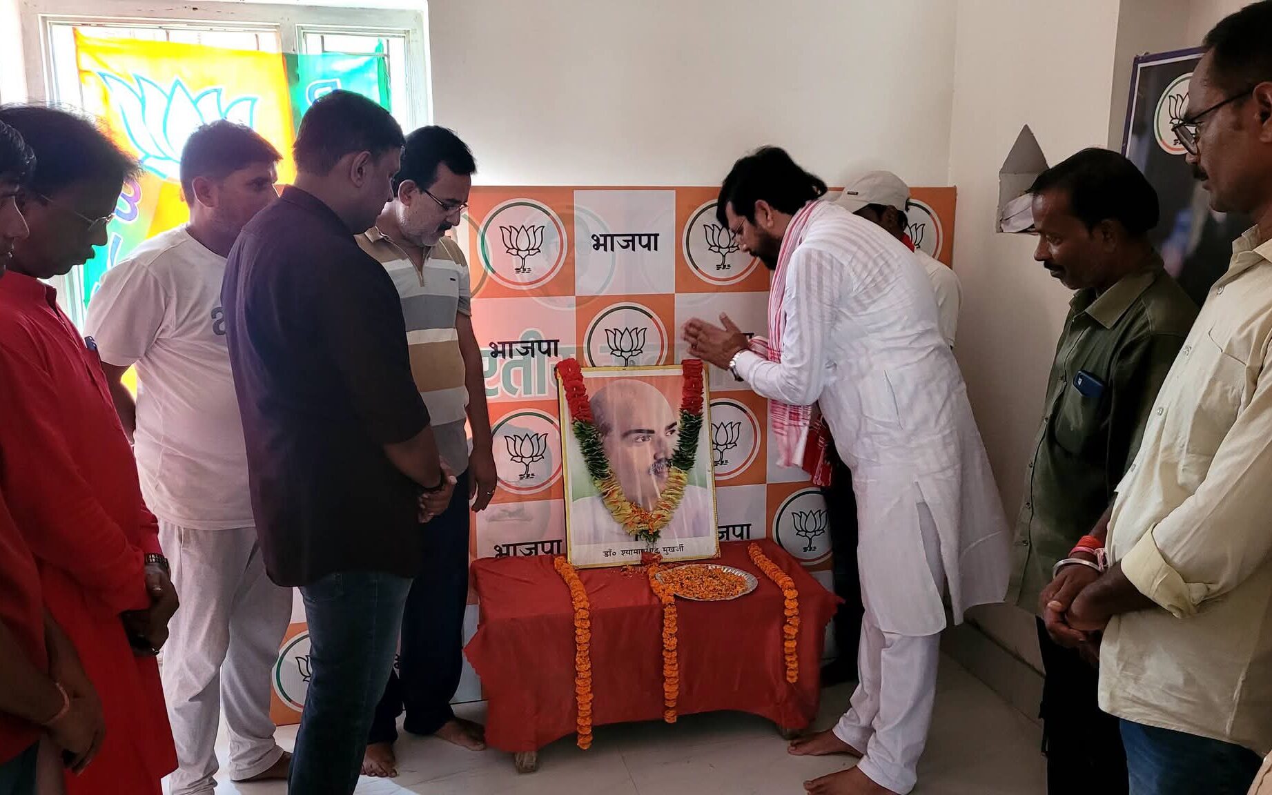 BJP observed Dr. Syama Prasad Mookerjee's Martyrdom Day in Sahibganj; tribute events were held at booths across the district.