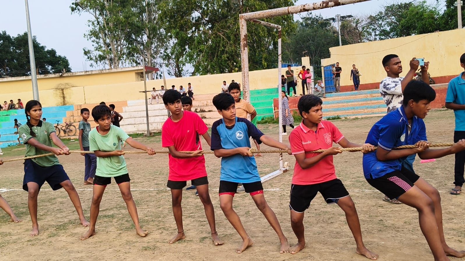 Tug-of-war competition held in Sahibganj on International Olympic Day; Sahibganj wrestling team emerges as champion.