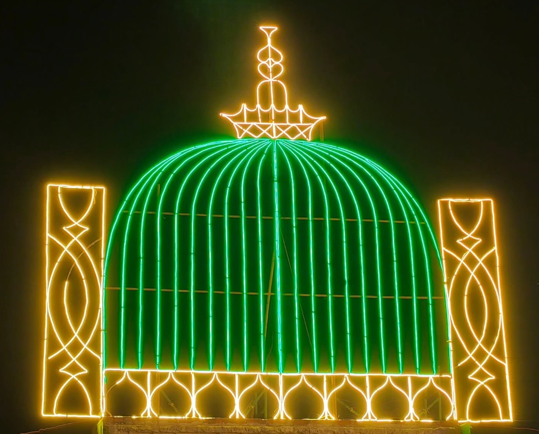 Tazia and Akhara processions took place in Sahibganj on Muharram, with traditional stick-play and stunts captivating the audience.